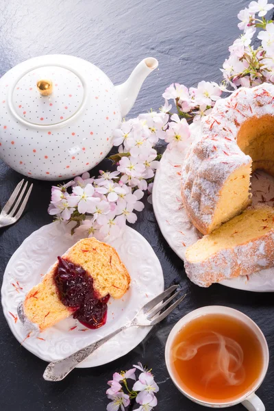 Appetitoso fatto in casa babka — Foto Stock