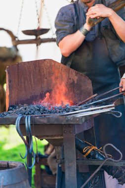 Silâhtar görünümünü kapat