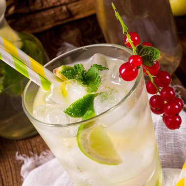 Apple Frenk üzümü soda kireç ile