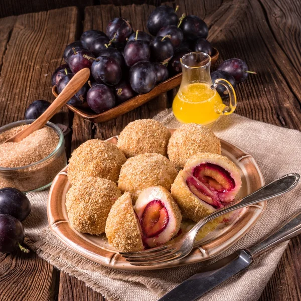 Delicious plum dumplings — Stock Photo, Image