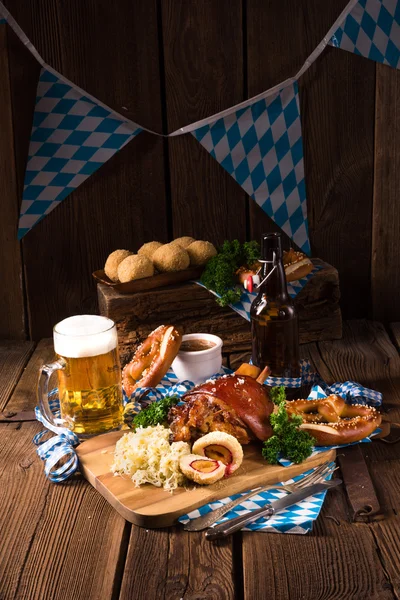 Oktoberfest pork with Sauerkraut — Stock Photo, Image