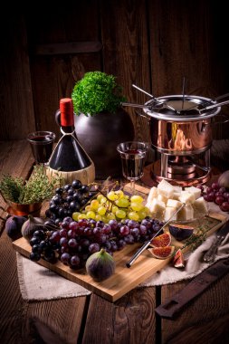 meyve fondü natürmort