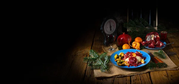 Gepökelte Gänsebrust Mit Rosenkohl Mandarinen Und Granatapfel — Stockfoto