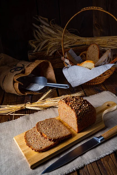 Vlhký Celozrnný Chléb Drcený Nebo Mletý — Stock fotografie