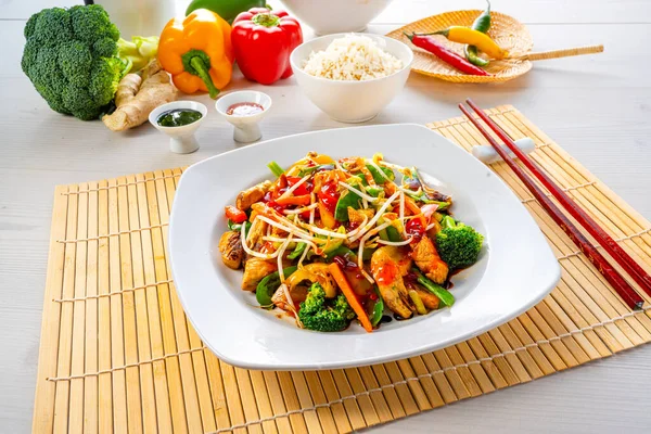 Sweet Sour Chicken Rice Vegetables — Stock Photo, Image