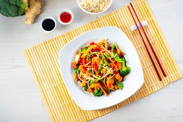 Sweet Sour Chicken Rice Vegetables — Stock Photo, Image