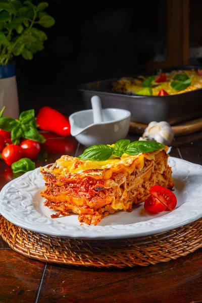 Lahodné Lasagne Boloňskou Bešamelovou Omáčkou — Stock fotografie