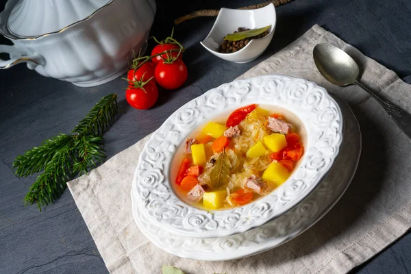 Kapusniak Köstliche Polnische Sauerkrautsuppe — Stockfoto