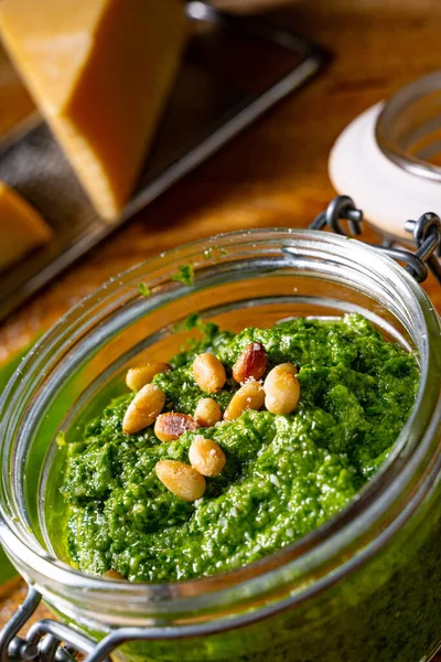 Delicious Wild Garlic Pesto Pine Nuts — Stock Photo, Image