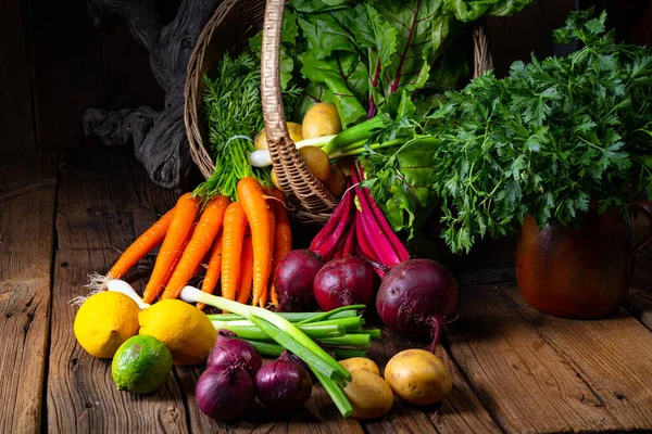 Cesta Con Diferentes Verduras Remolacha Zanahoria — Foto de Stock