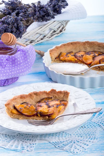 Tarte de nectarina com mel — Fotografia de Stock