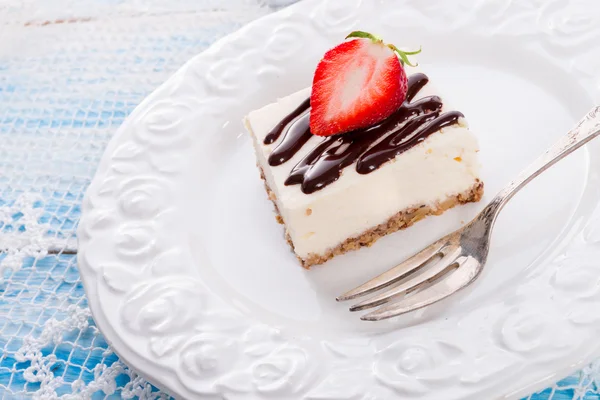 Strawberry Chocolate Cheesecake — Stock Photo, Image