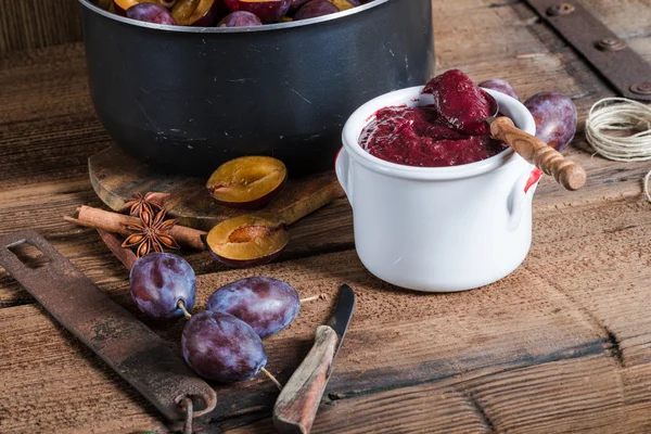 Plum puree — Stock Photo, Image