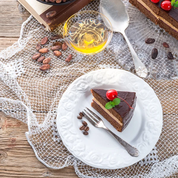 Pastel de chocolate —  Fotos de Stock