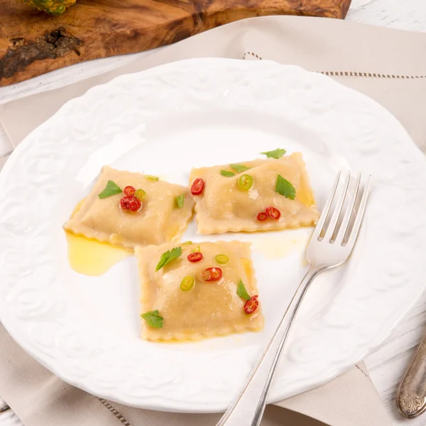 Ravioli con relleno de calabaza — Foto de Stock