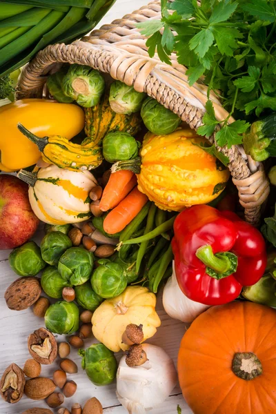 Horn with vegetables — Stock Photo, Image