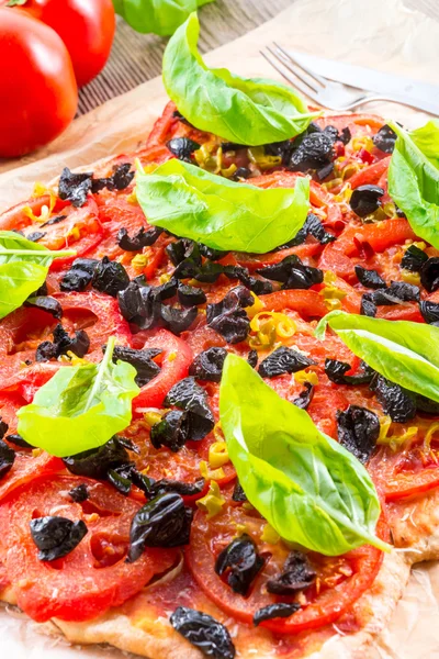 Tomatpizza — Stockfoto