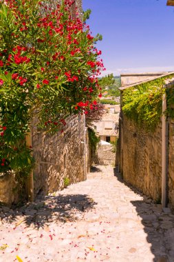 provence görünümünde eski şehir