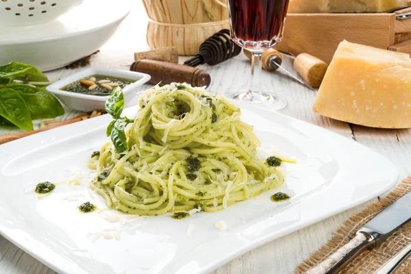 Pasta con Pesto allá genovese —  Fotos de Stock