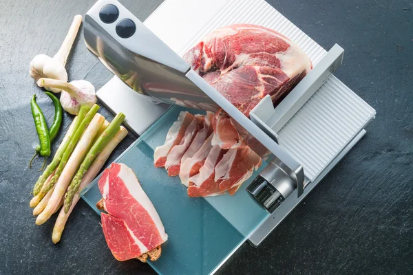 Slicing machine close up — Stock Photo, Image