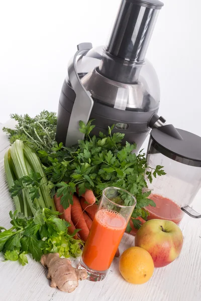 新鮮な野菜ジュース — ストック写真