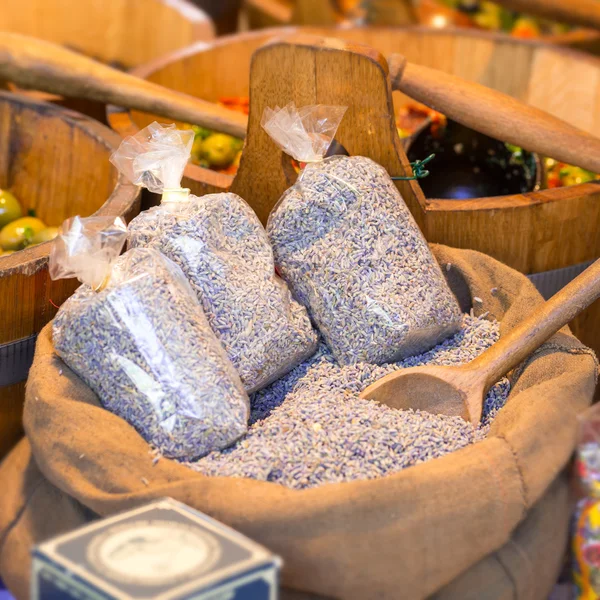 Dried lavender at the market — Stock Photo, Image