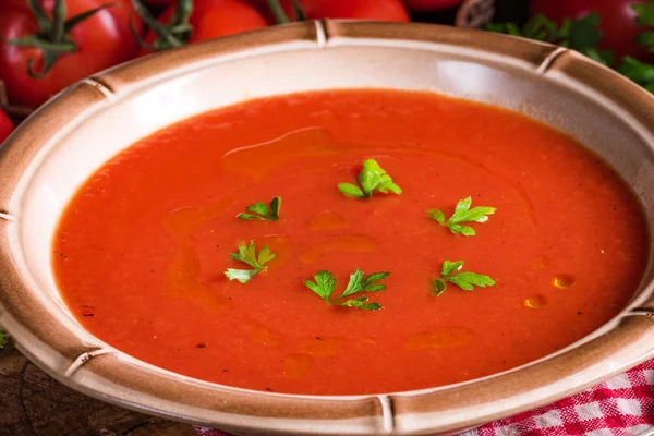 Sopa de tomate rústico — Fotografia de Stock