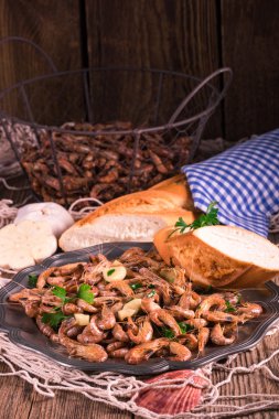 Freshmade shrimps with garlic