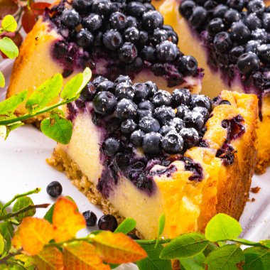 Yaban mersini ile ev yapımı cheesecake