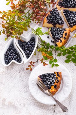 Yaban mersini ile ev yapımı cheesecake