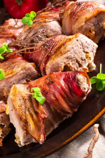 Oyuncak domuz eti bonfile — Stok fotoğraf