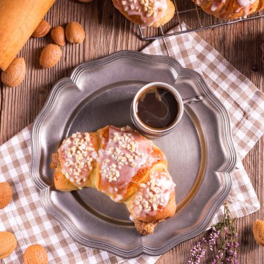 Ev yapımı Martin kruvasan