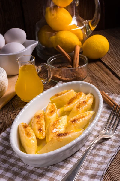 Bolinho de batata fresco — Fotografia de Stock