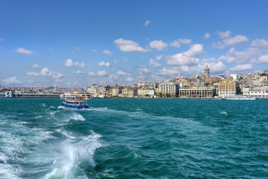 Eski Galata ve Istanbul adlı gemiden görüntülemek