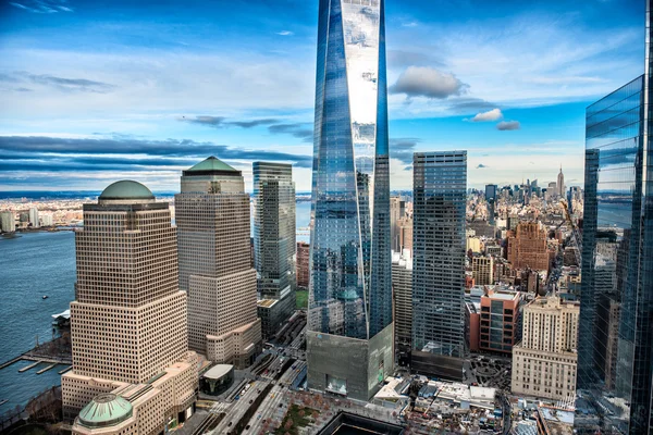 New York City Wolkenkratzer Panorama in der Innenstadt Finanzviertel — Stockfoto