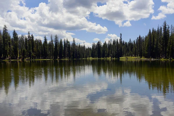 Parque Nacional de Lassen, Califórnia — Fotografia de Stock