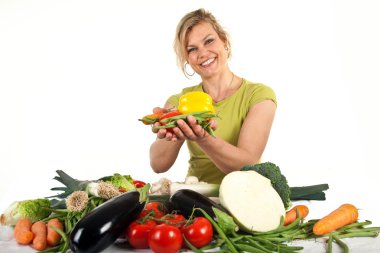 Sevimli sarışın kız stüdyoda vurdu