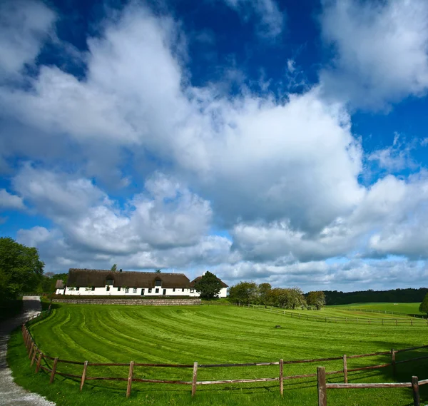 Gammal gård — Stockfoto