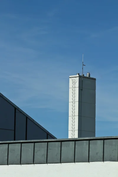 Hög byggnad — Stockfoto