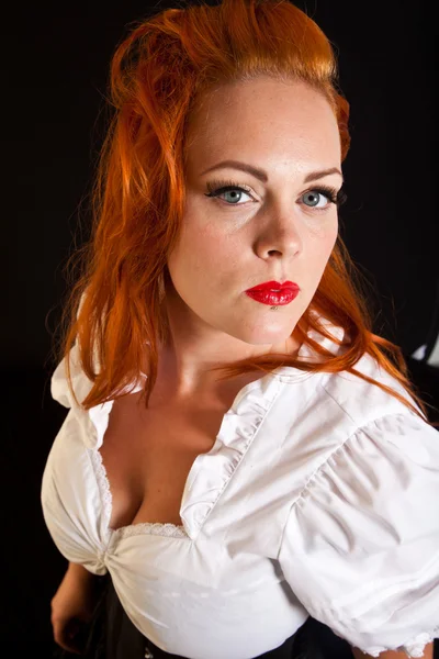 Red hair girl in pin-up style portrait — Stock Photo, Image