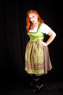 Bavyera Alman elbise ile kız