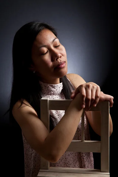 Retrato de uma menina asiática — Fotografia de Stock