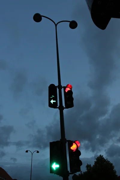 Semafory v noci — Stock fotografie