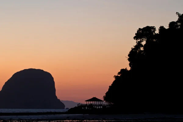 Sunset at beach in Krabi Thailand — Stock Photo, Image