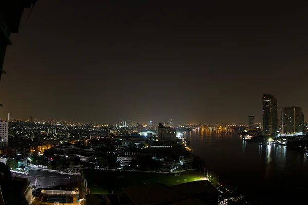 Rio Chao phraya em Bangkok — Fotografia de Stock