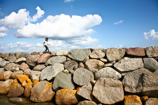 Girl in Coastal Sweden — Stock Photo, Image