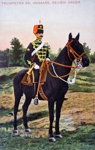 Трубач 8-й гусар, по порядку.
