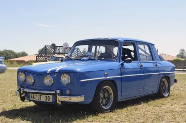 Renault 8 Gordini yarışa hazırlandı