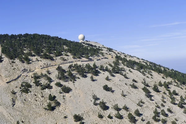 Radar berget Ventoux skyddar luftrummet — Stockfoto