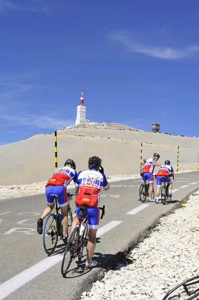 Grupo de ciclistas — Foto de Stock